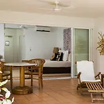 The Reef House Adults Retreat - Enjoy 28 Complimentary Inclusions
