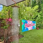 Palm Paradiso