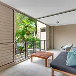 2 Bedroom Apartment Palm Cove