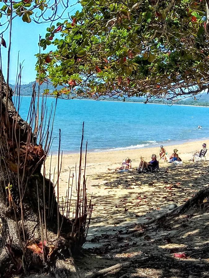 Resort Paradise In The Tropics Palm Cove