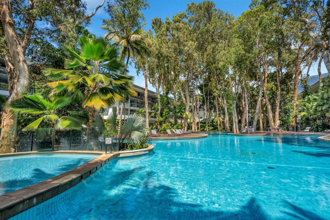 Elysium Private At The Drift Palm Cove