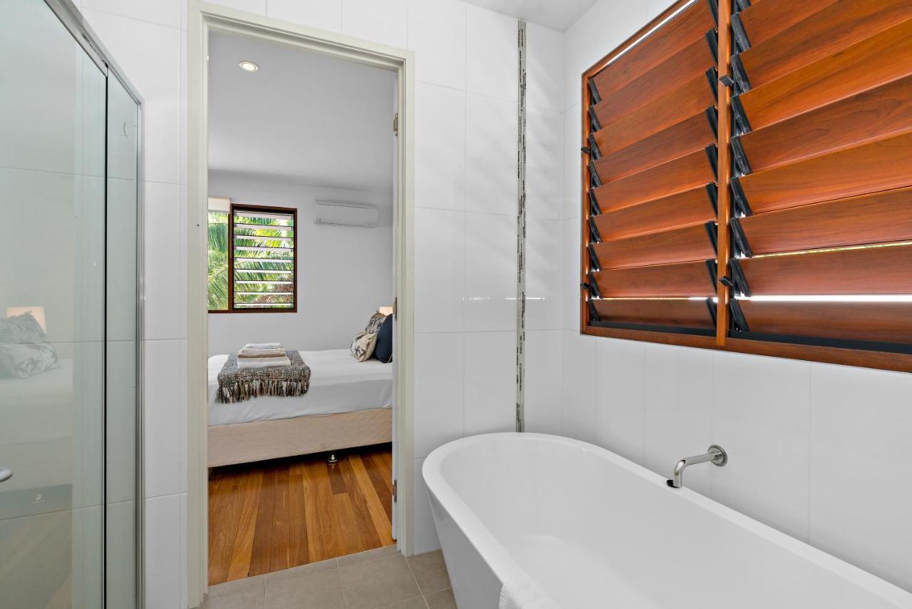 Holiday home Bird Of Paradise With Heated Pool Palm Cove