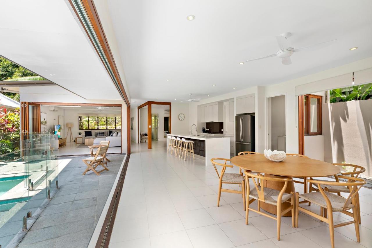 Holiday home Bird Of Paradise With Heated Pool