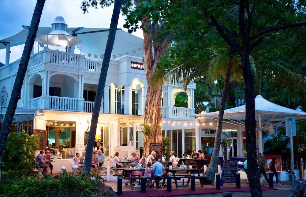 Sarayi Boutique Aparthotel Palm Cove