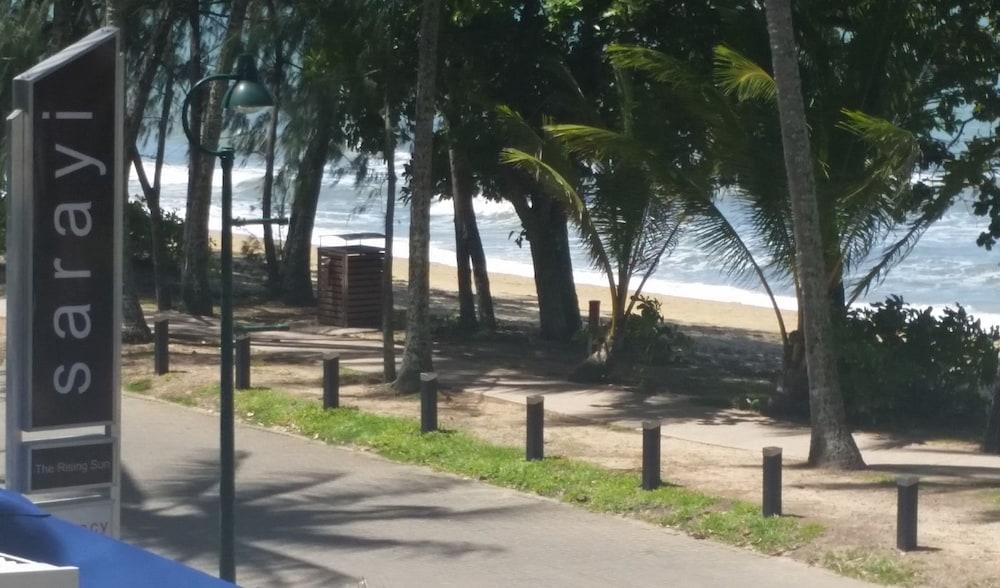 Sarayi Boutique 4* Palm Cove