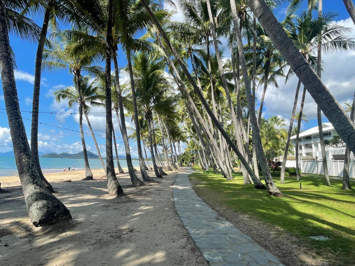Sweet Creek Cottage, Palm Cove, 200m To Beach, Heated Pool, Pets Holiday home