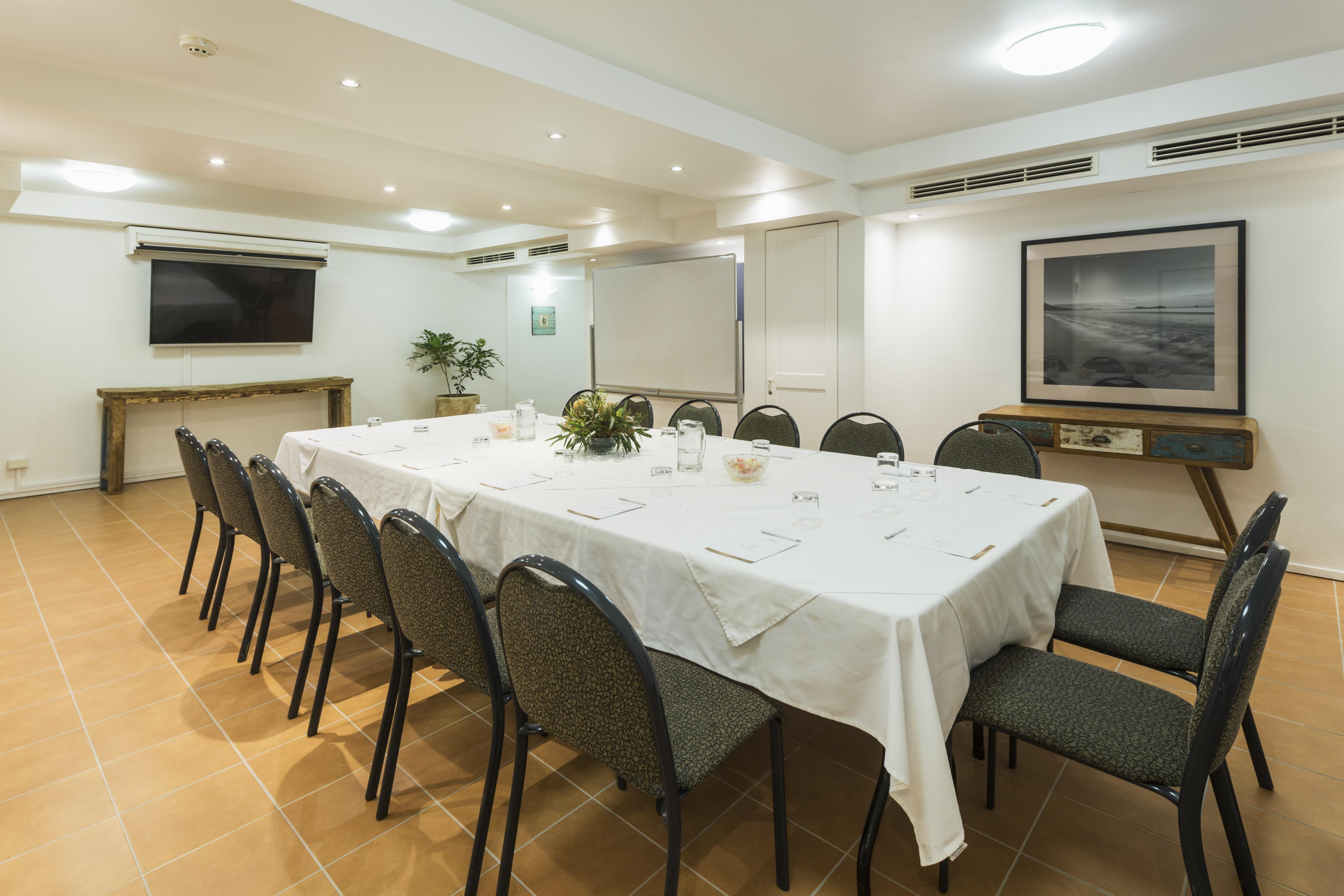 The Reef House Adults Retreat - Enjoy 28 Complimentary Inclusions Hotel