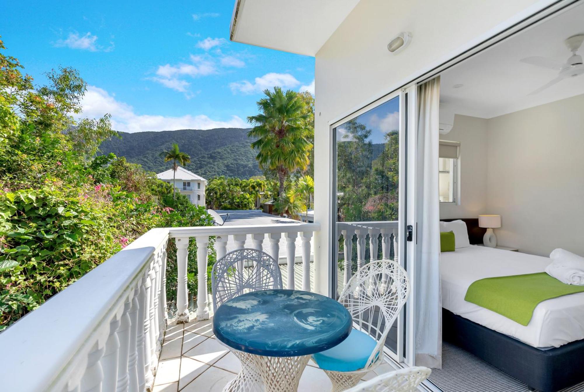 Sarayi Boutique 4* Palm Cove