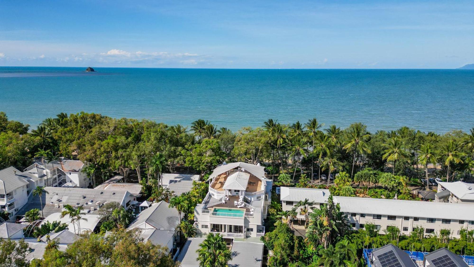 Sarayi Boutique Palm Cove