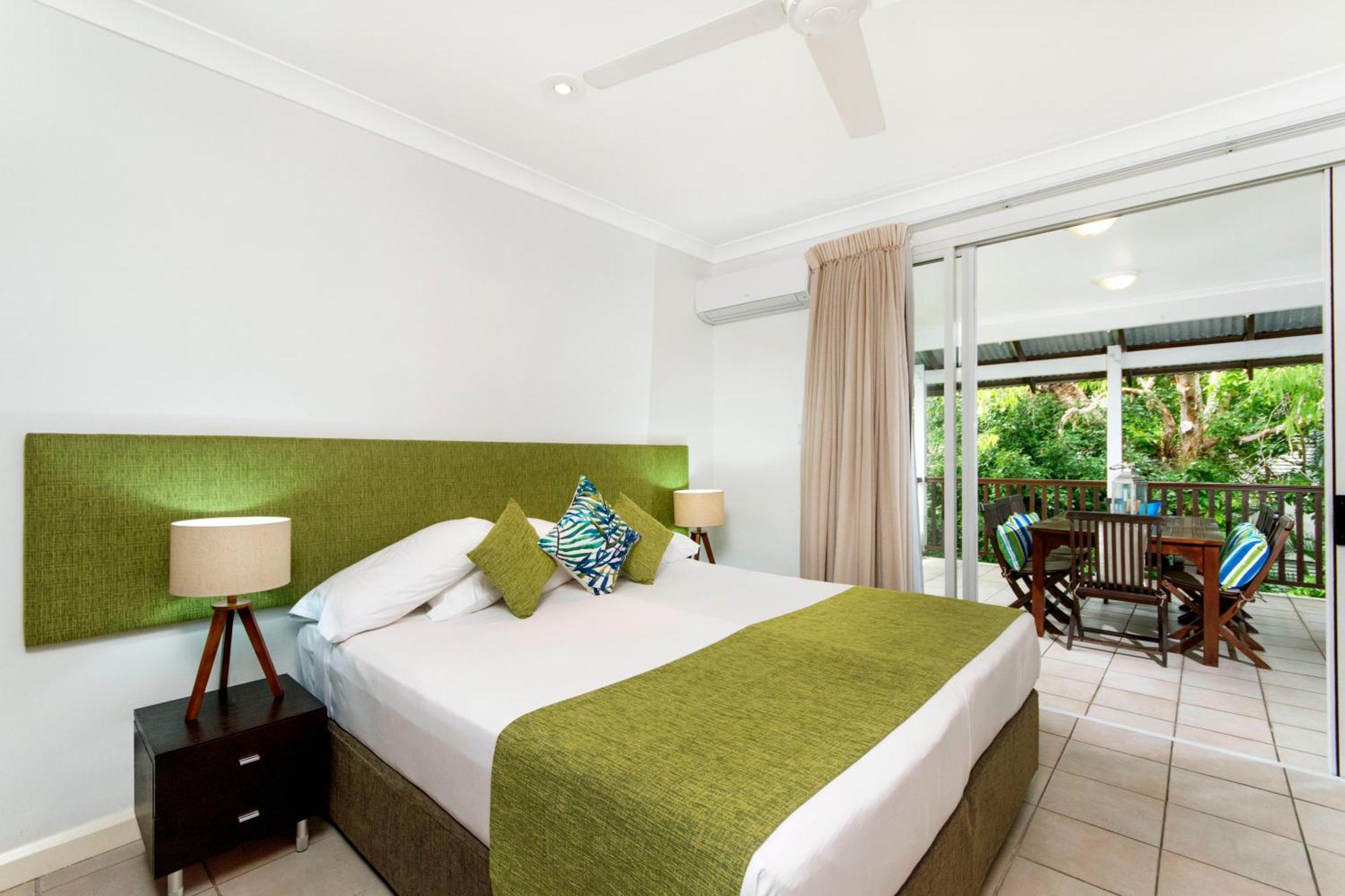 The Reef Retreat Resort