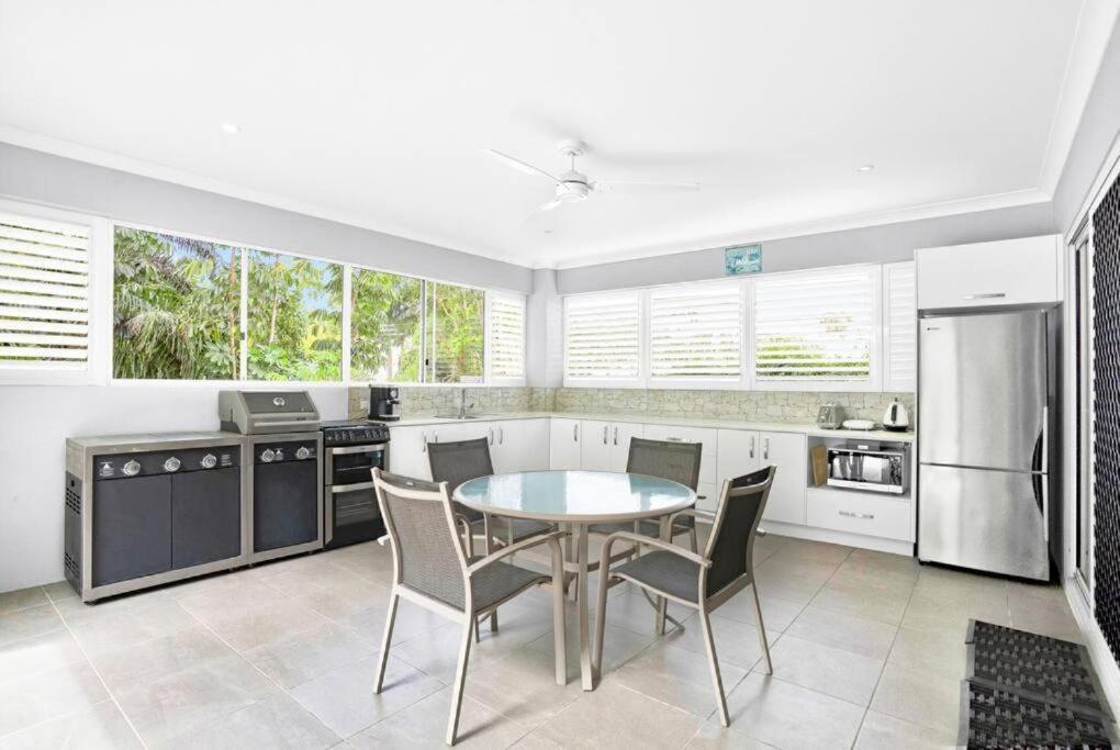 Hotel Palm Cove Studio Apartments