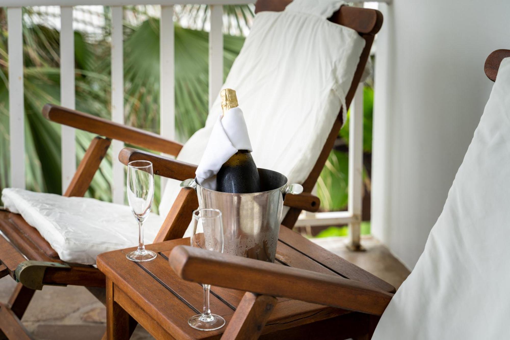 The Reef House Adults Retreat - Enjoy 28 Complimentary Inclusions Palm Cove