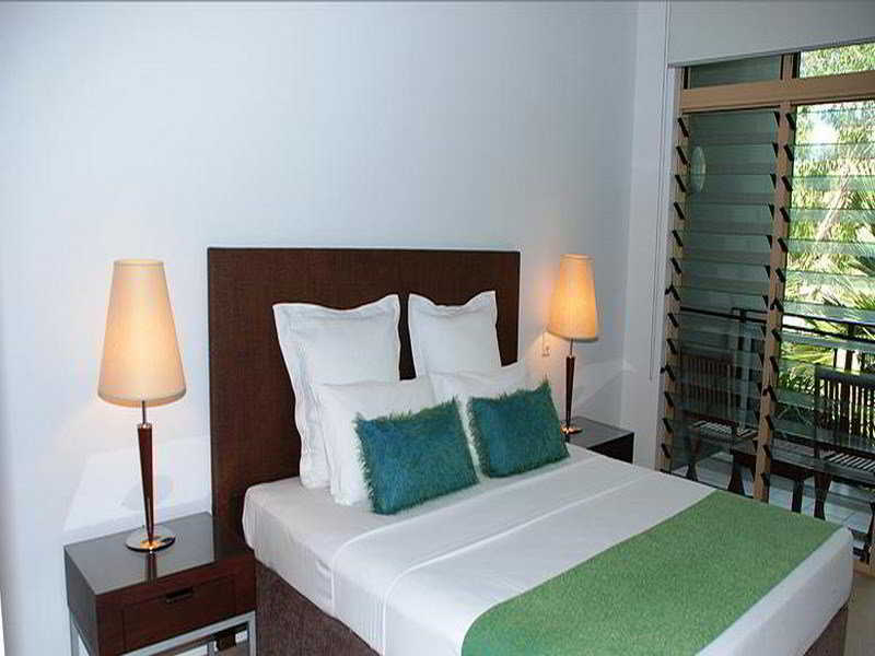 Sanctuary 5* Palm Cove