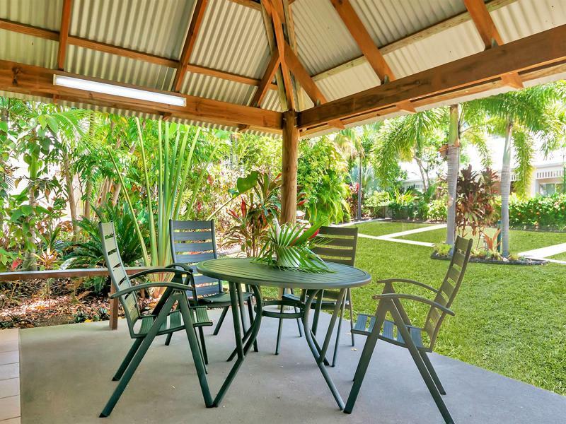 The 4* Palm Cove