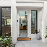 Carinya - Secluded Luxury Minutes From The Beach