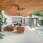 Belle Escapes 94 Cascade Luxury Home Palm Cove