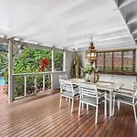 Belle Escapes Tropical Haven Holiday Home Palm Cove