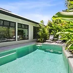 House Heliconia - Luxury Living In Palm Cove
