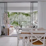 Drift Palm Cove- Private 2 Bed -Apartment 2204