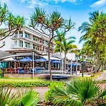 Oasis 8 At Palm Cove
