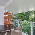 Drift Tropical Apartment 4402 Palm Cove