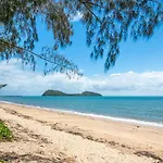 \'Pure Paradise\' Waterfront Living At Imagine Drift