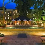 \'Hibiscus Haven\' Resort-Style Chic By The Beach