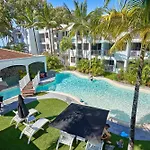 Alassio Absolute Beachfront Suite 201 Palm Cove