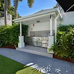 Alassio Beachfront Apartments Palm Cove