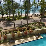 Turquesa Tides - Beachfront Resort Living