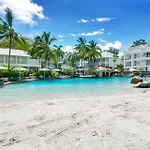 Luxury 2 Bedroom Beach Club Apartment