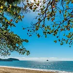 Castaways - Palm Cove