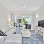 Alassio Apartments With Direct Pool Access Palm Cove