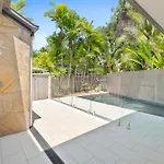 Aurelia 3 Bedroom Holiday Home Palm Cove