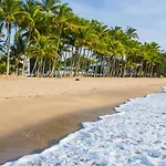 Canopy House - Palm Cove