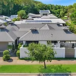 Pura Villa - Tropical Luxury Living