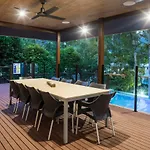 Trito - Luxury Holiday House