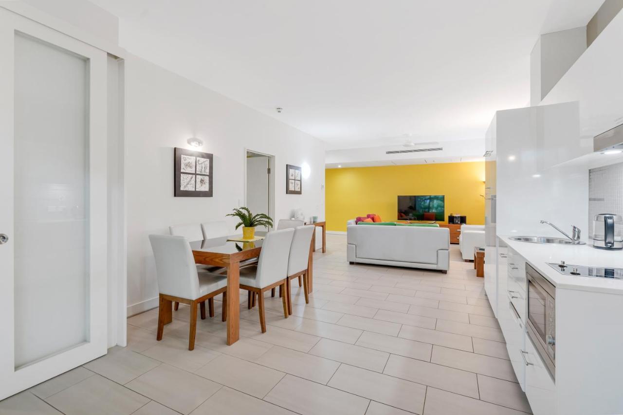 Elysium Private At The Drift Palm Cove