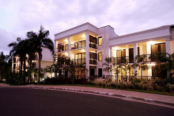 Elysium Aparthotel