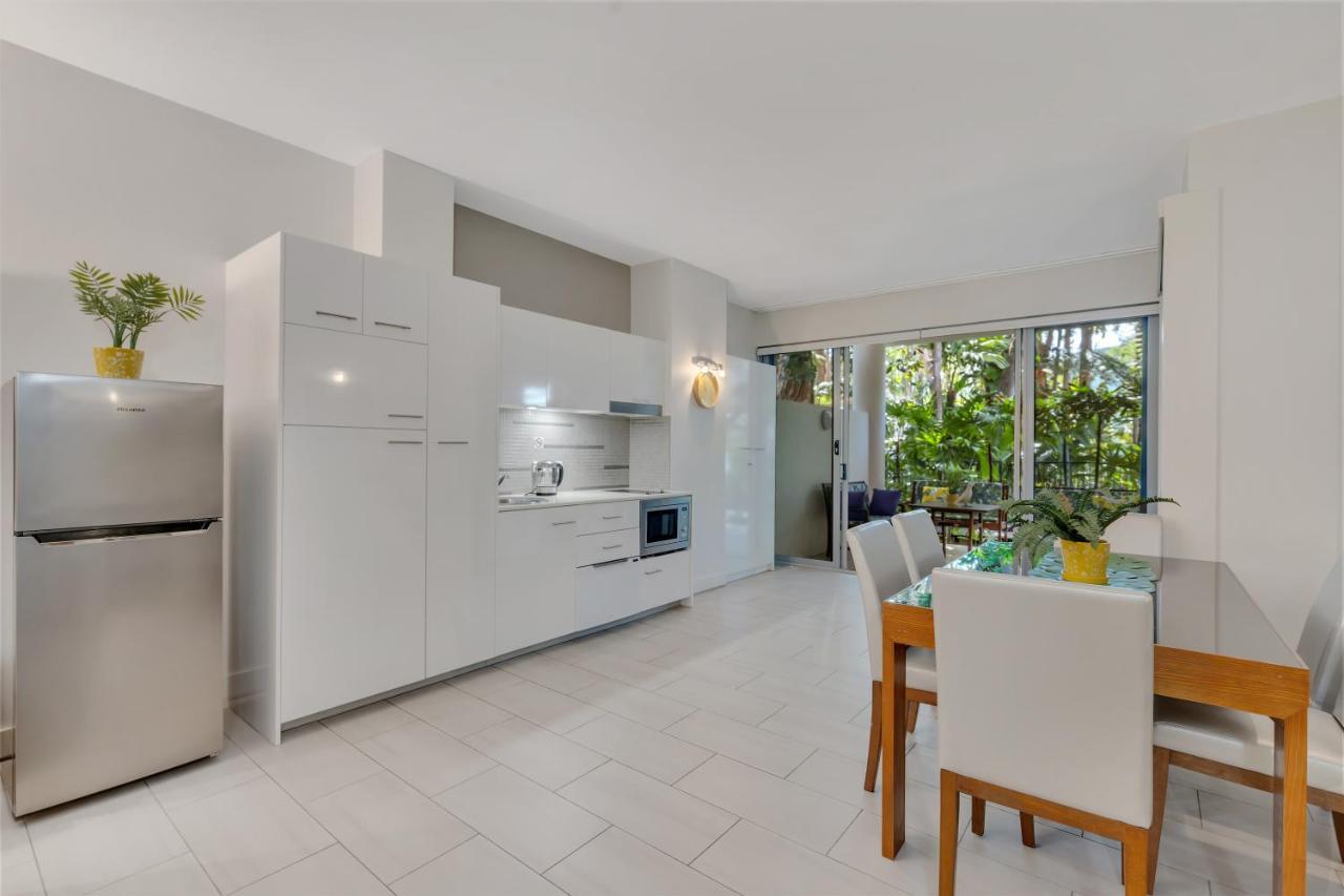 Elysium Private At The Drift Apartment Palm Cove