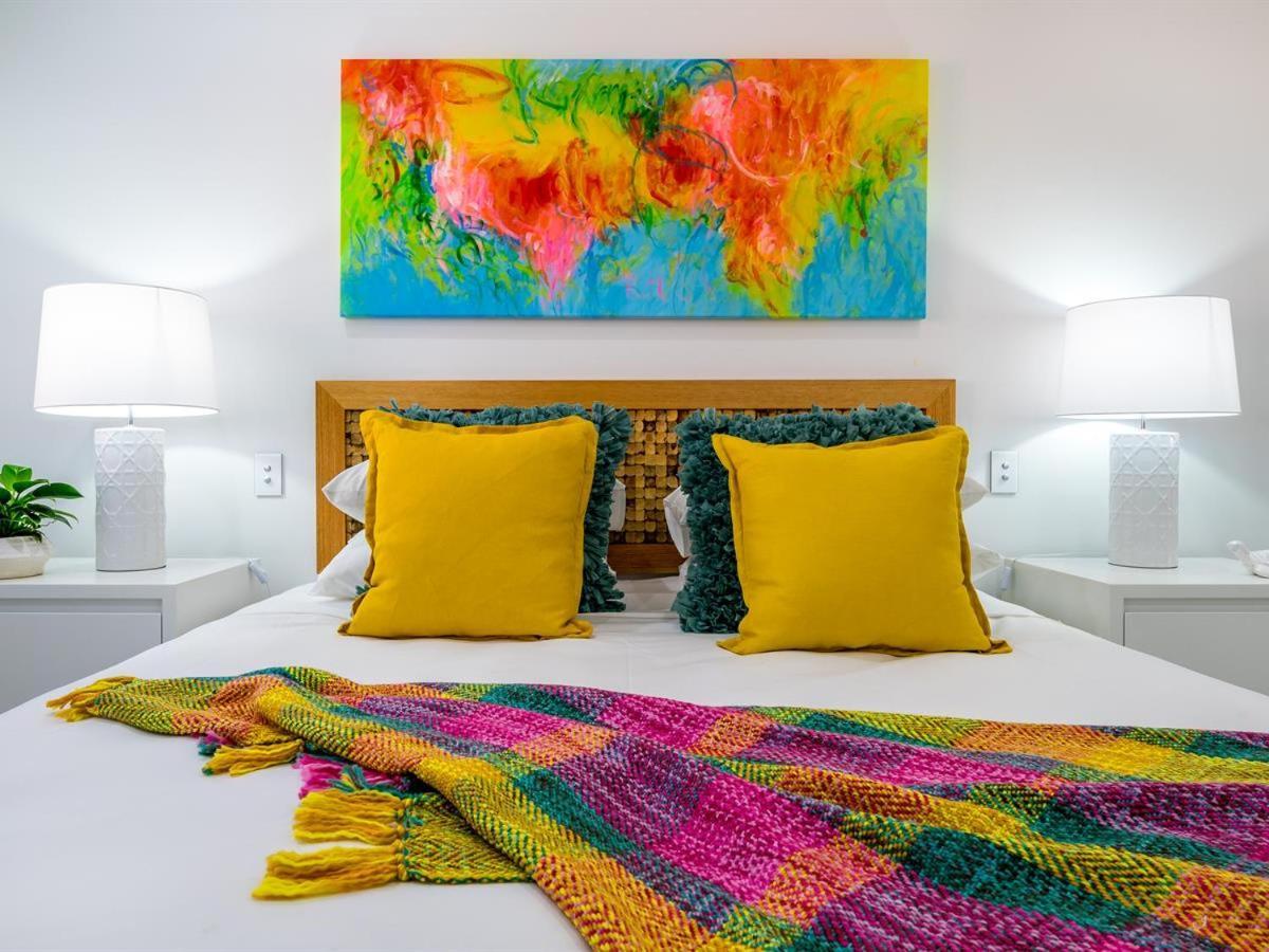 Coral Horizons By Elysium Collection Apartment