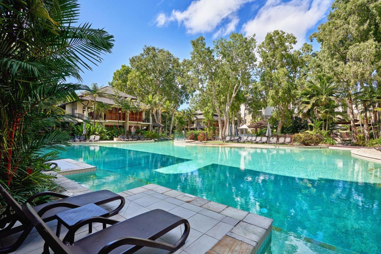 Swim Out In Triton Street Beachfront Apartment