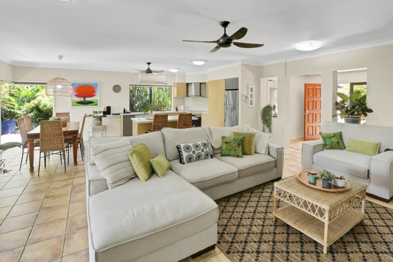 Villa Blue - Coastal Family Escape *