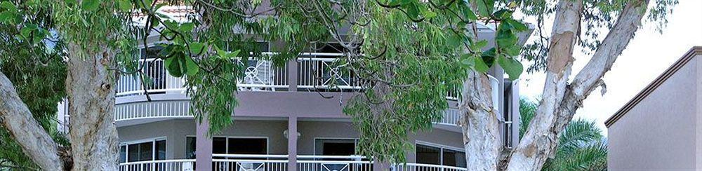 Coral Horizons - Beachfront Aparthotel