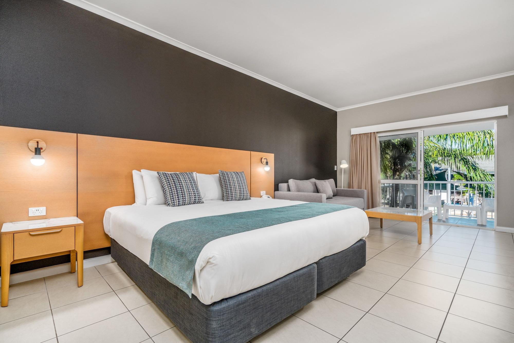 Grand Chancellor Resort 4*
