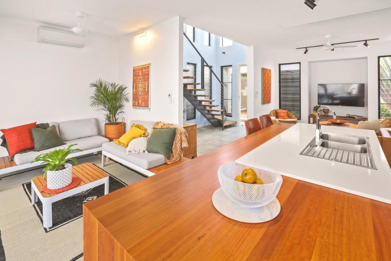 Carinya - Secluded Luxury Minutes From The Palm Cove