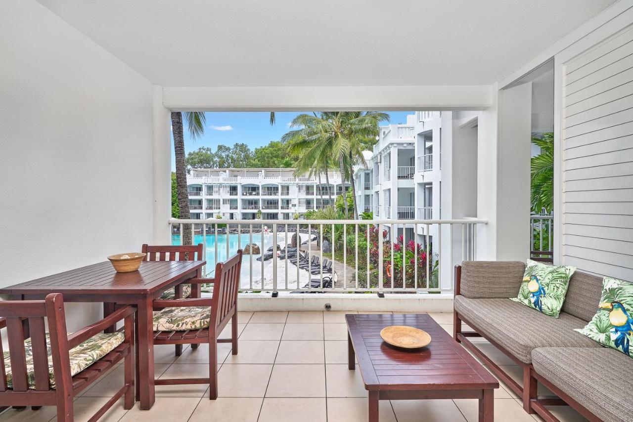 Apartment Whispering Palms At The Club Palm Cove