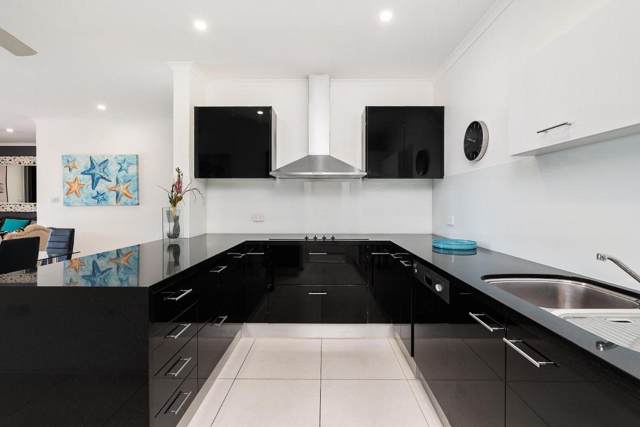 Paringa 2 Bedroom Floor Front * Palm Cove