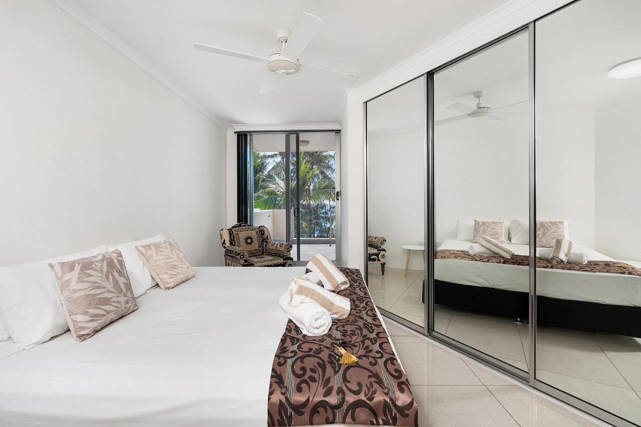 Paringa 2 Bedroom Floor Front