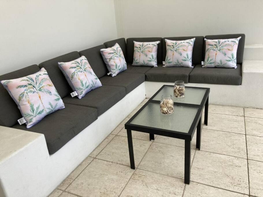 Peppers Club Luxurious 2 Bedroom Rooftop Terrace Apartment Palm Cove